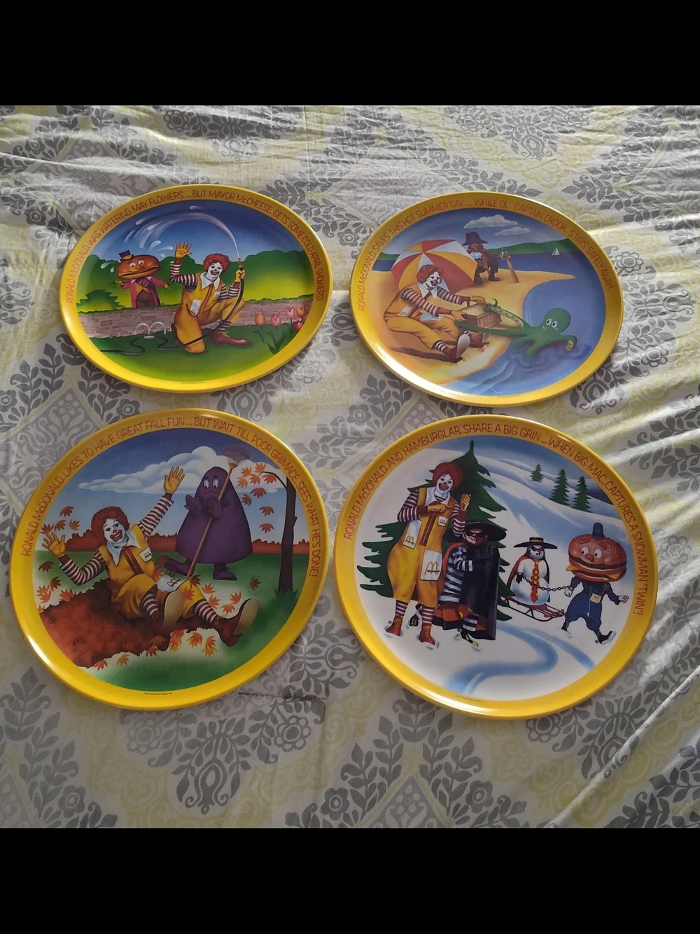 NEW! Vintage 1977 McDonald's Seasonal Collector Plates (Set Of 4)